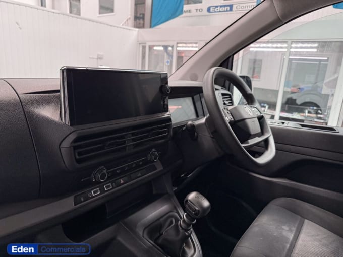 2025 Vauxhall Vivaro