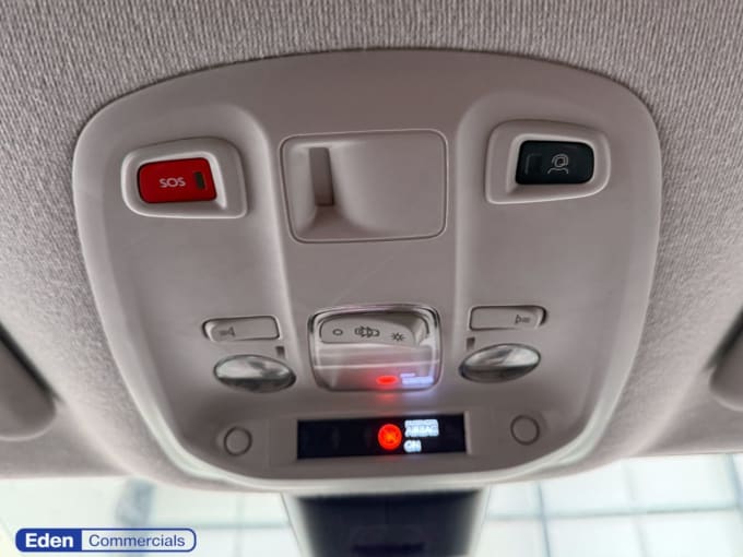 2025 Vauxhall Vivaro