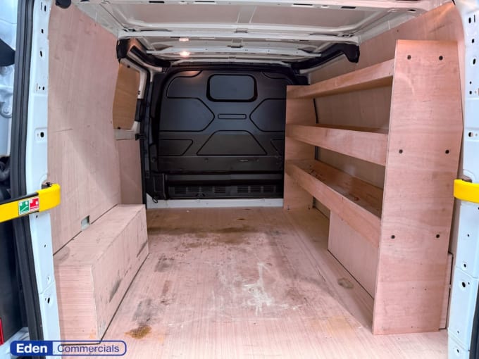 2025 Ford Transit Custom