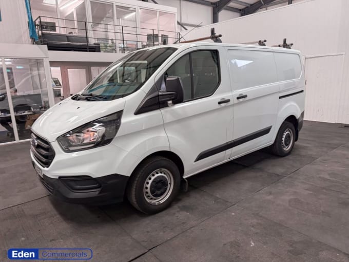2025 Ford Transit Custom