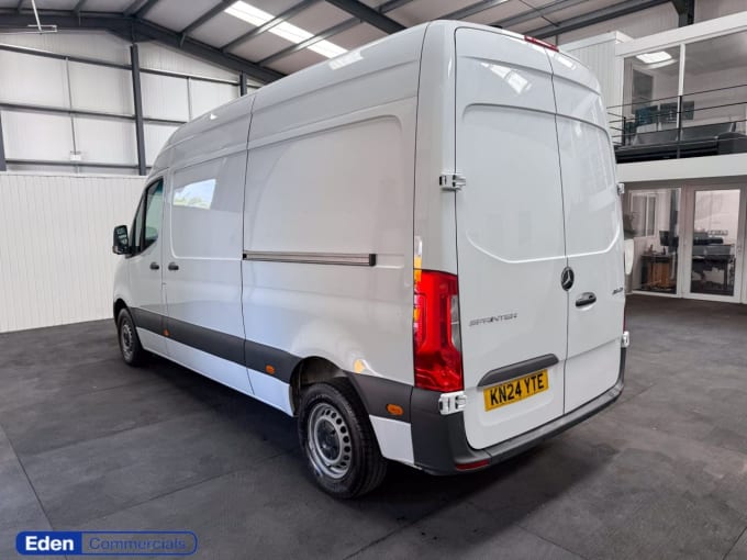 2025 Mercedes-benz Sprinter