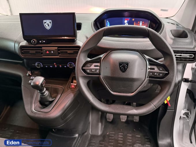 2025 Peugeot Partner