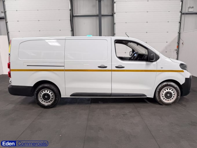 2025 Vauxhall Vivaro