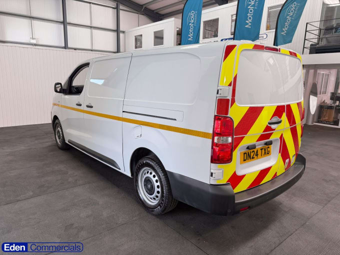 2025 Vauxhall Vivaro
