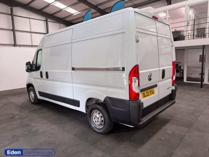 2025 Vauxhall Movano