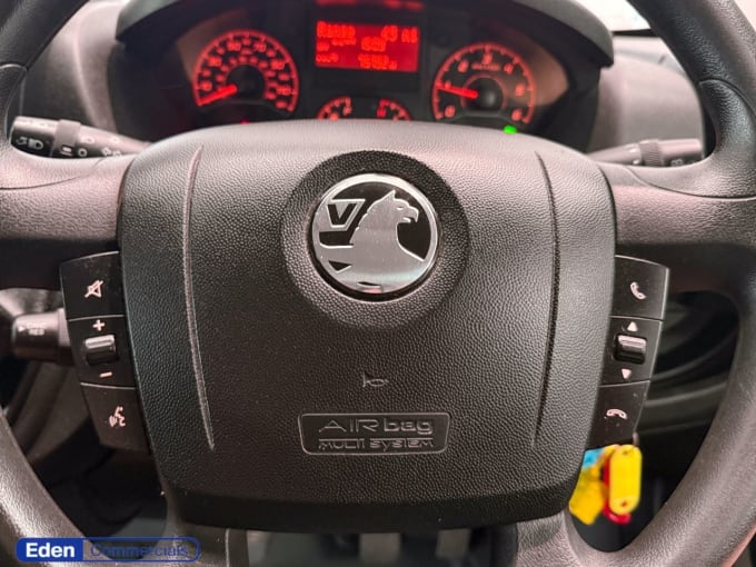 2025 Vauxhall Movano