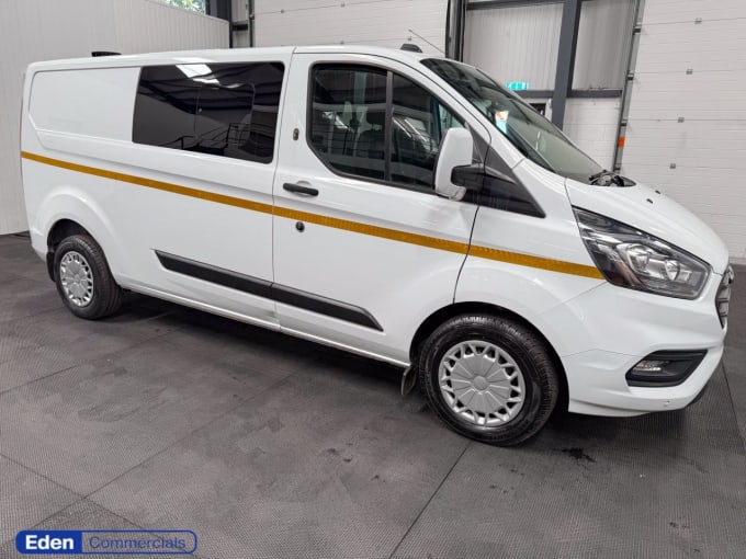 2025 Ford Transit Custom
