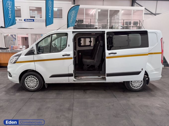 2025 Ford Transit Custom