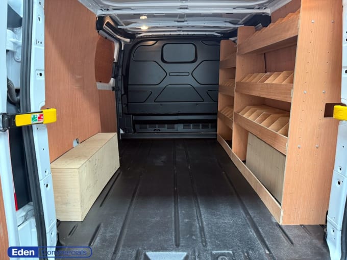 2025 Ford Transit Custom