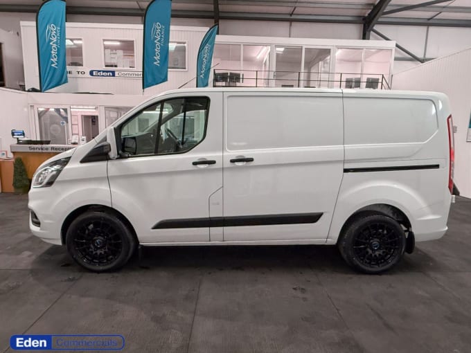 2025 Ford Transit Custom