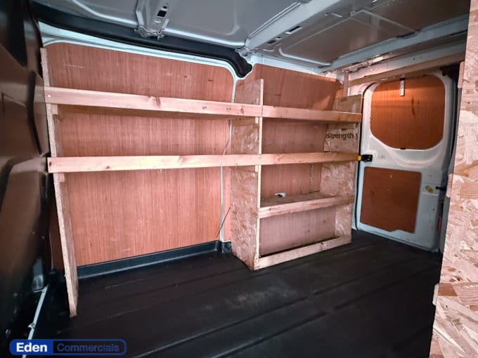 2025 Ford Transit Custom