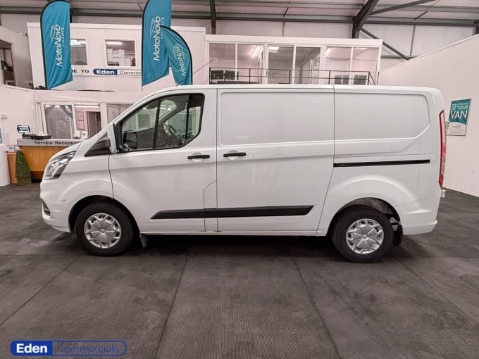 2025 Ford Transit Custom