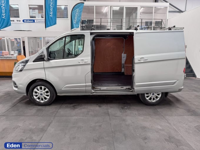 2025 Ford Transit Custom