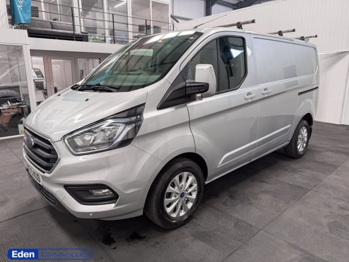 2025 Ford Transit Custom