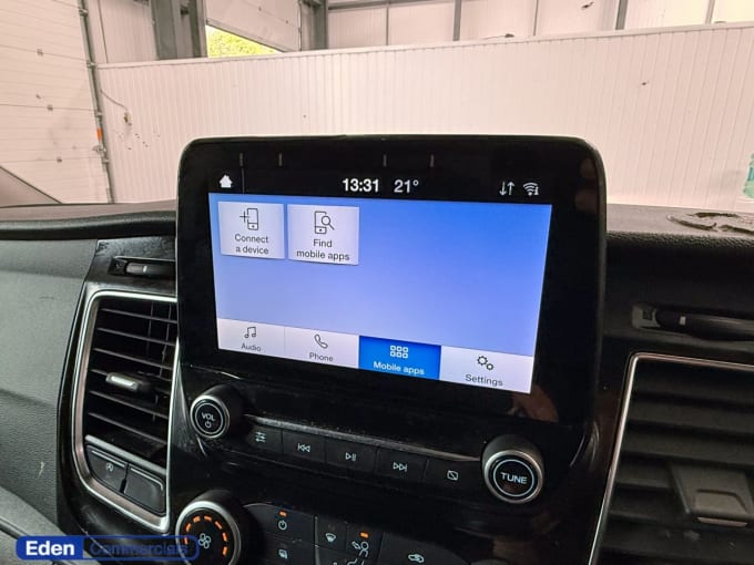 2025 Ford Transit Custom