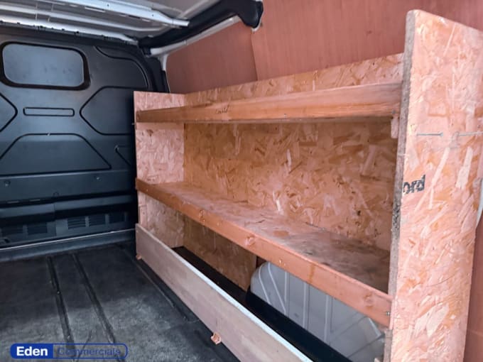 2025 Ford Transit Custom