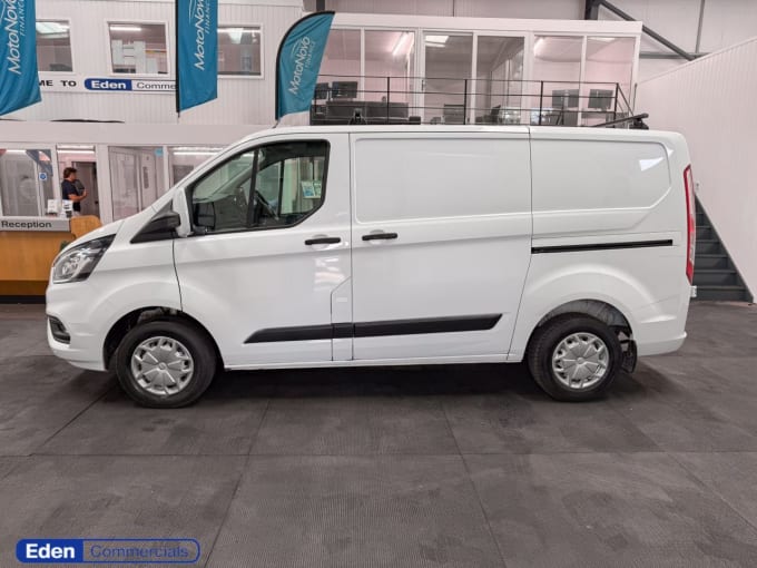 2025 Ford Transit Custom