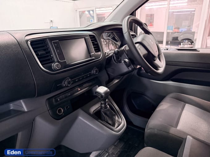 2025 Peugeot Expert