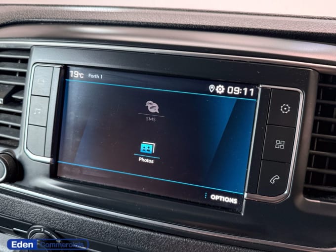 2025 Peugeot Expert