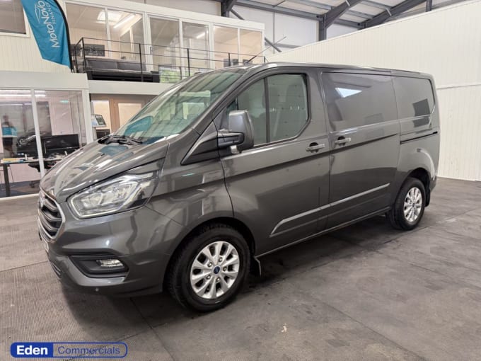 2025 Ford Transit Custom