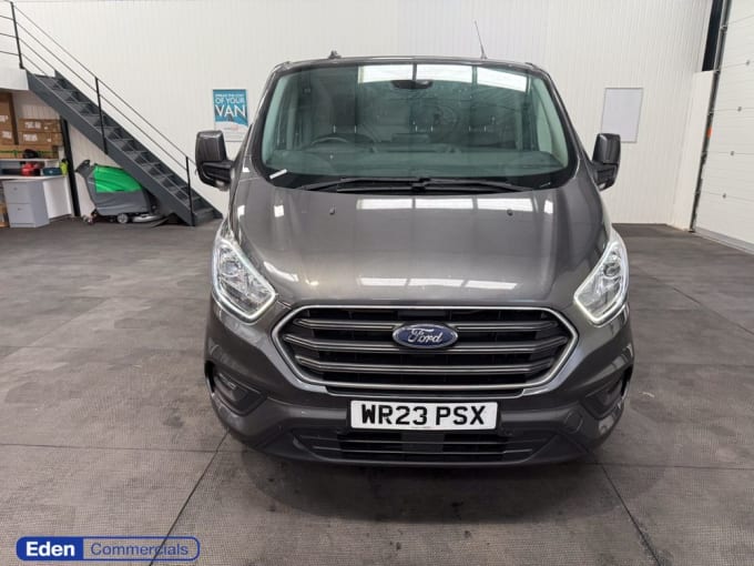 2025 Ford Transit Custom