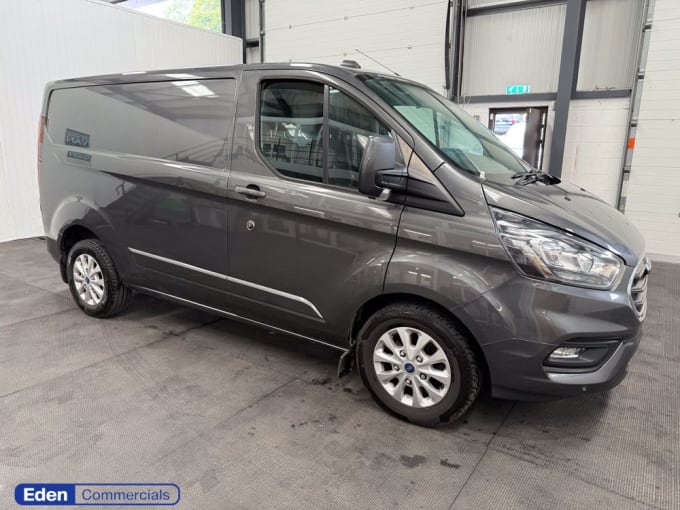 2025 Ford Transit Custom