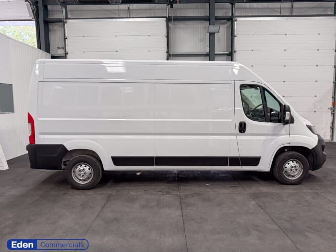 2025 Peugeot Boxer