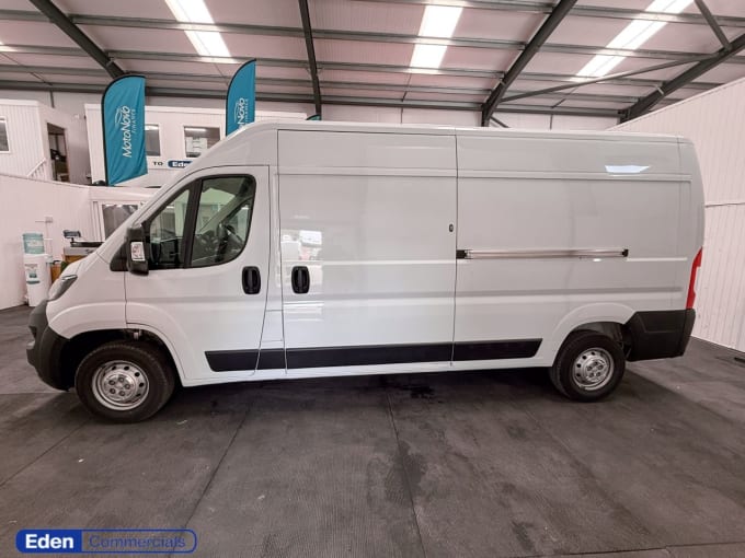 2025 Peugeot Boxer