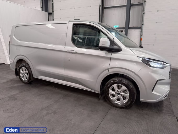 2025 Ford Transit Custom