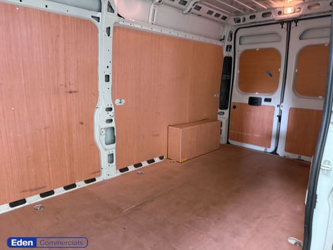 2025 Citroen Relay