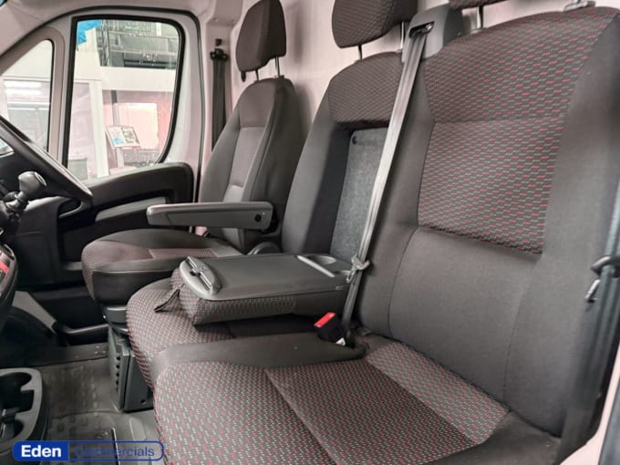2025 Citroen Relay