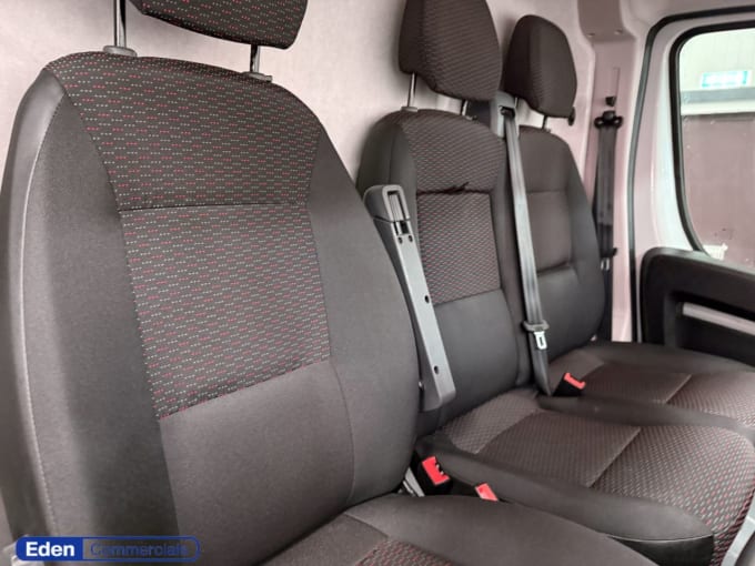 2025 Citroen Relay