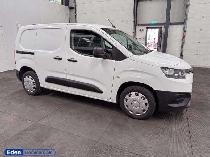 2025 Toyota Proace City