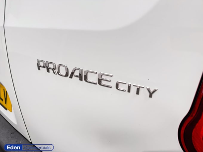 2025 Toyota Proace City