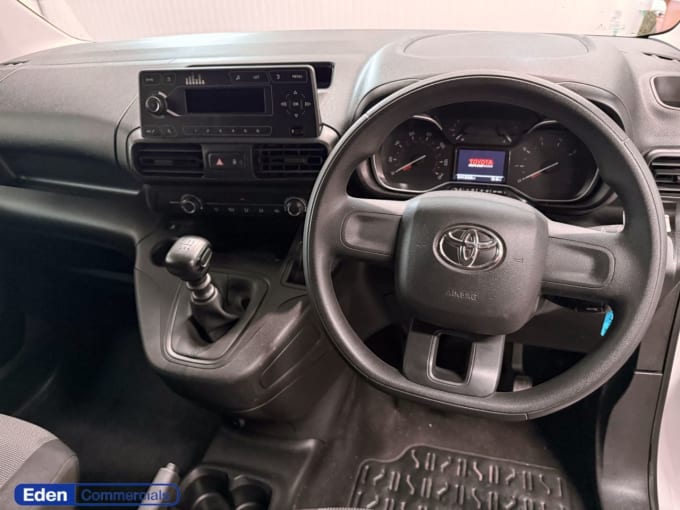2025 Toyota Proace City