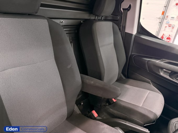 2025 Toyota Proace City