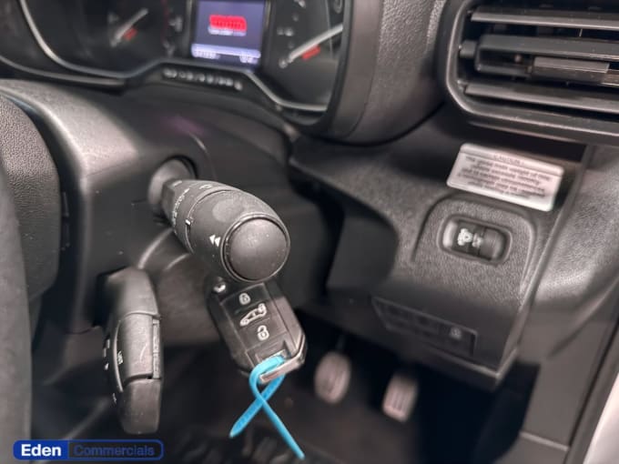 2025 Toyota Proace City