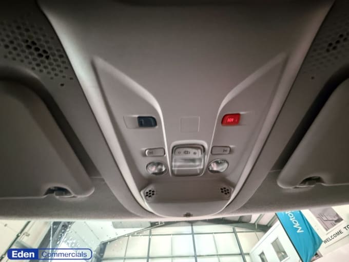 2025 Toyota Proace City