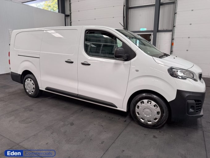 2025 Peugeot Expert