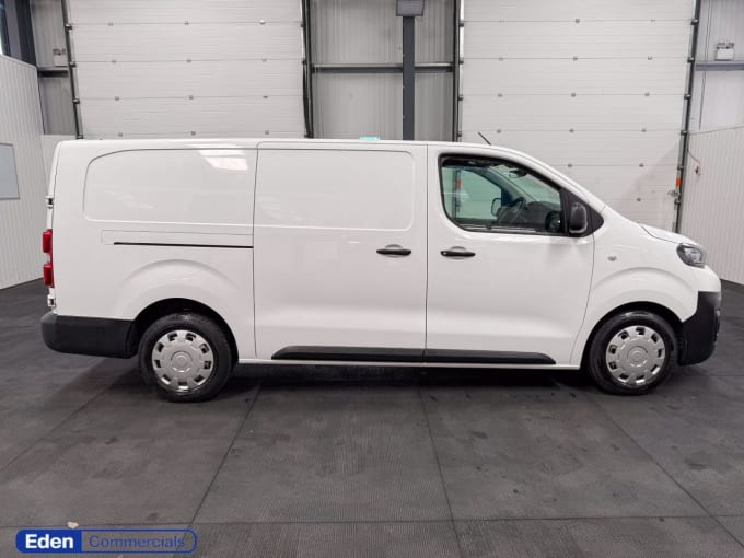 2025 Peugeot Expert