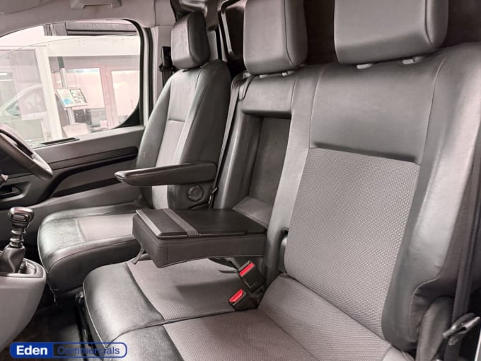 2025 Peugeot Expert