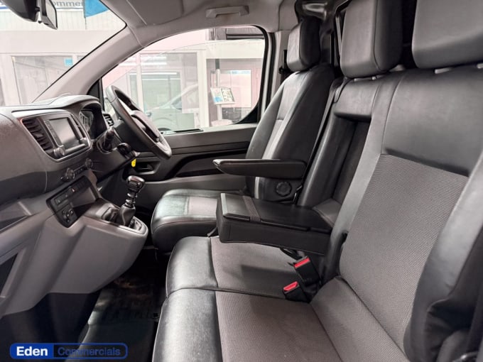 2025 Peugeot Expert