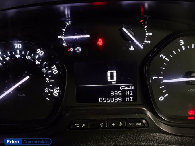 2025 Peugeot Expert