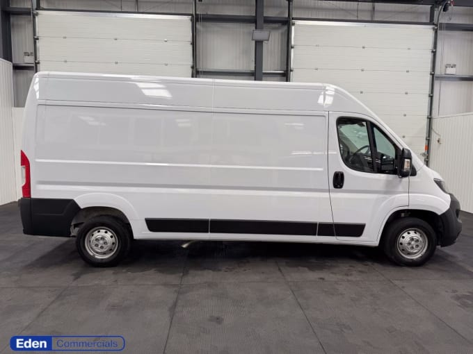 2025 Peugeot Boxer