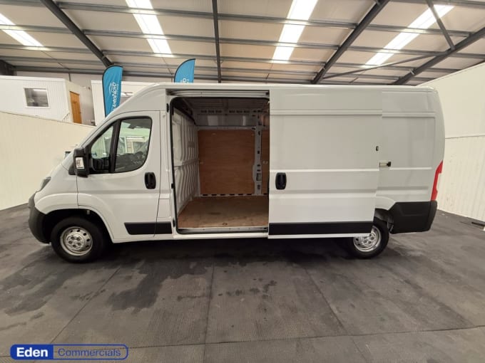2025 Peugeot Boxer
