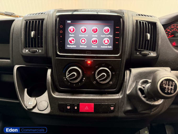 2025 Peugeot Boxer