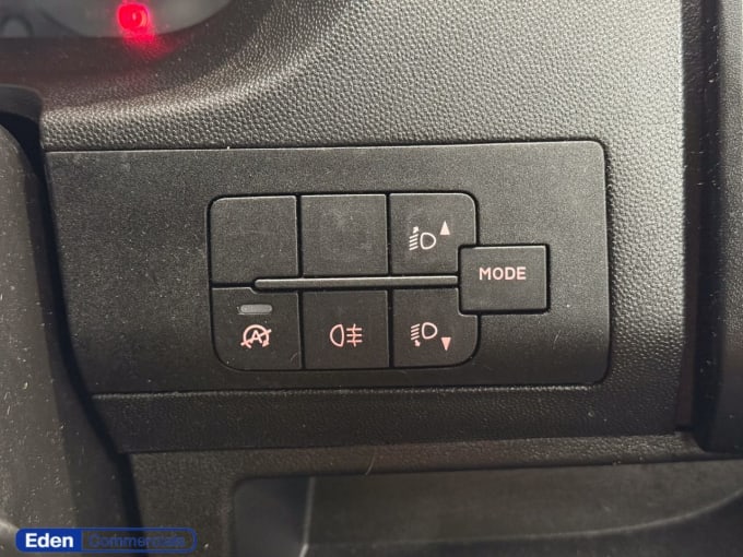 2025 Peugeot Boxer