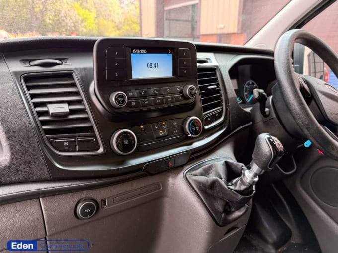 2025 Ford Transit Custom