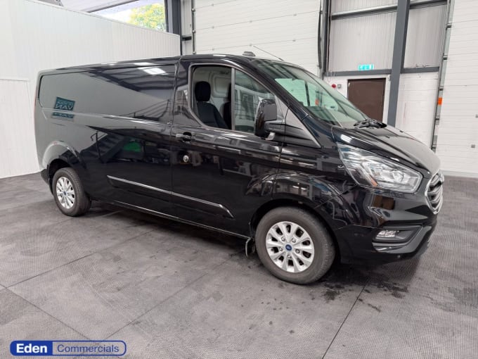 2025 Ford Transit Custom