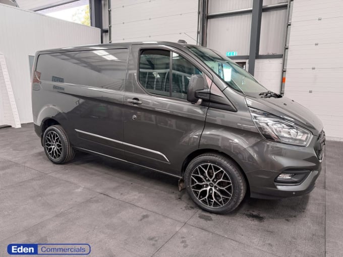 2025 Ford Transit Custom